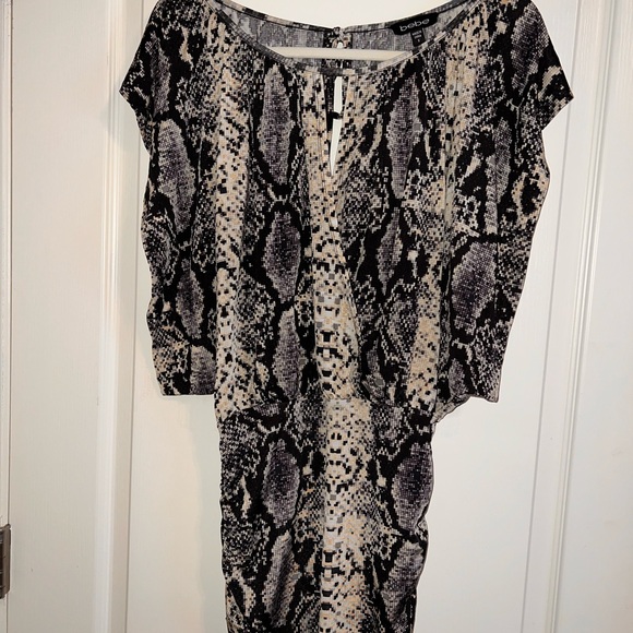 Bebe Monochrome Patterned Dress - Picture 1 of 3